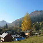 Hostel Dzherelo Jasiňa