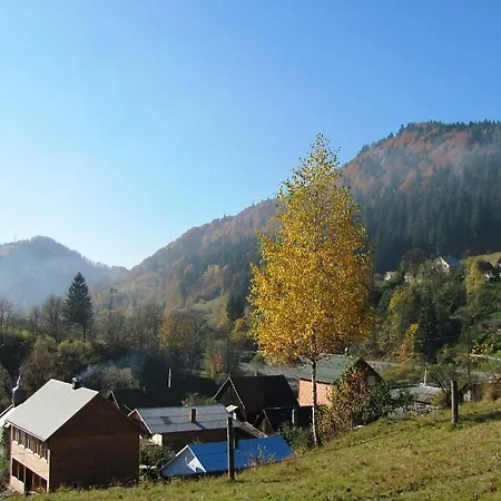 Hostel Dzherelo Jassinja